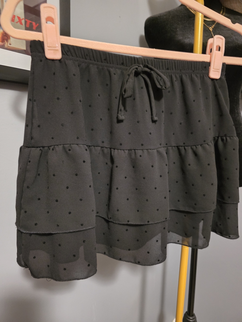 Reduced! Ardene Black Swiss Dot Tiered Skort XS | Chiffon Ruffle Mini - Picture 4 of 11